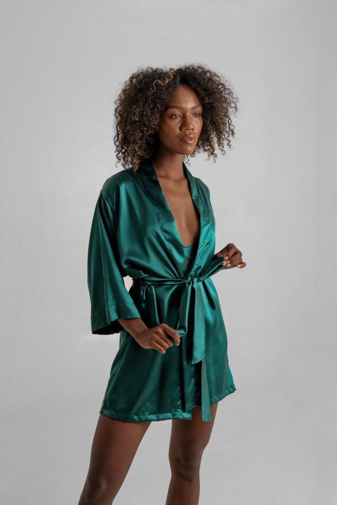 Emerald Green Silk Robe – Lé Silk