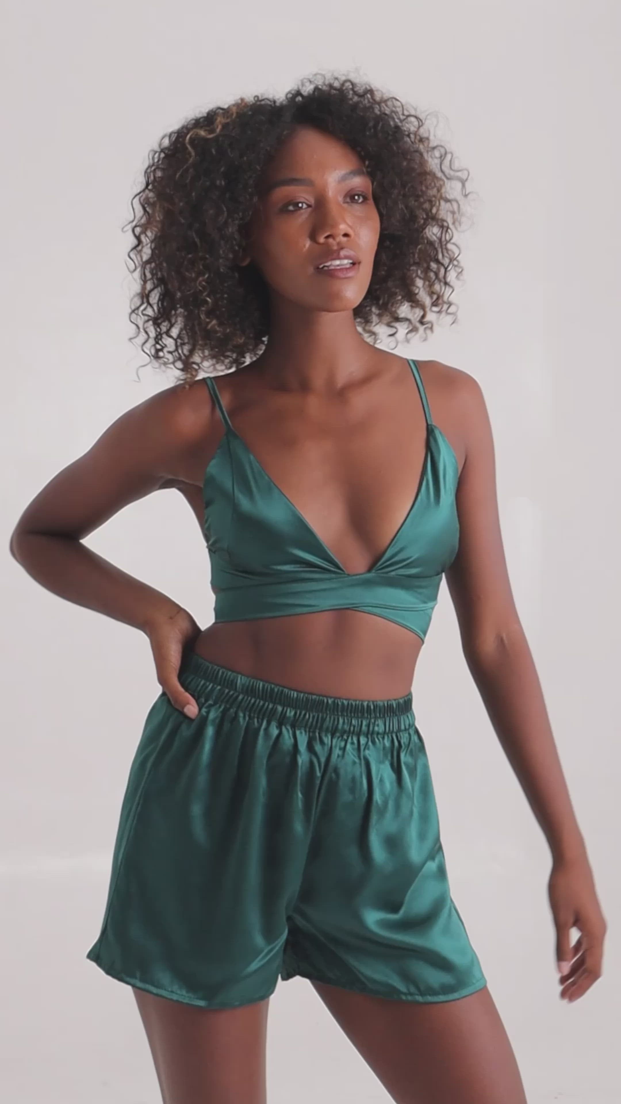Emerald Green Silk Wrap Up Bra – Lé Silk